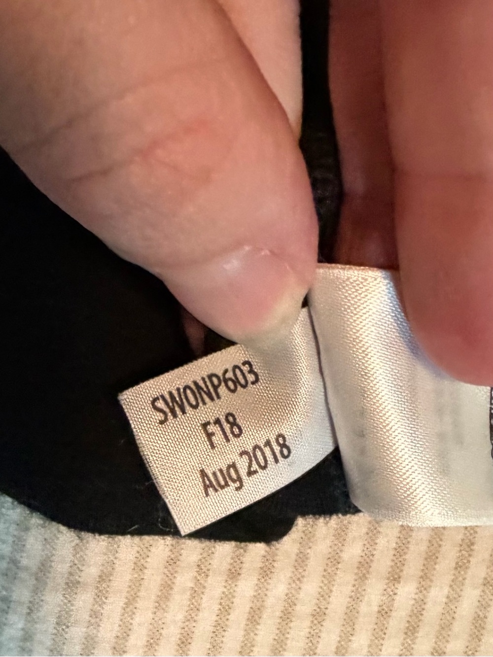 Smartwool Merino Pullover Mens XXL Black 1/4 Zip Thermal Base Layer SW0NP603 - Picture 6 of 6